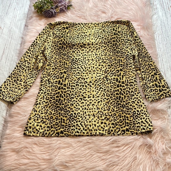 J. McLaughlin Catalina Leopard Print Cowl Neck Top sz S - Picture 10 of 10